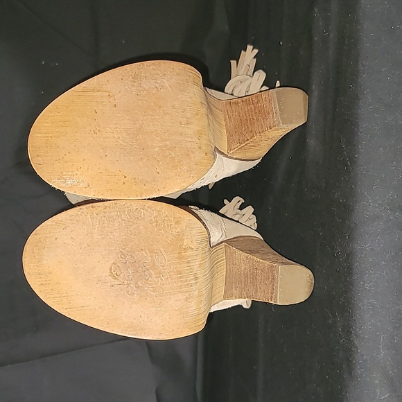 Naughty Monkey Love Lace Boots in Camel Size 9 - Picture 7 of 10